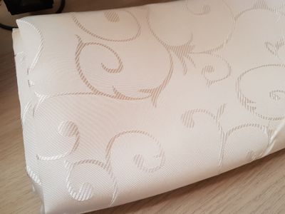 Fețe masă brocard ivory model melci