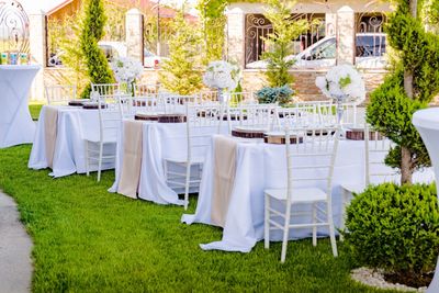 Feţe de masă brocart satinat (100% poliester) fara model