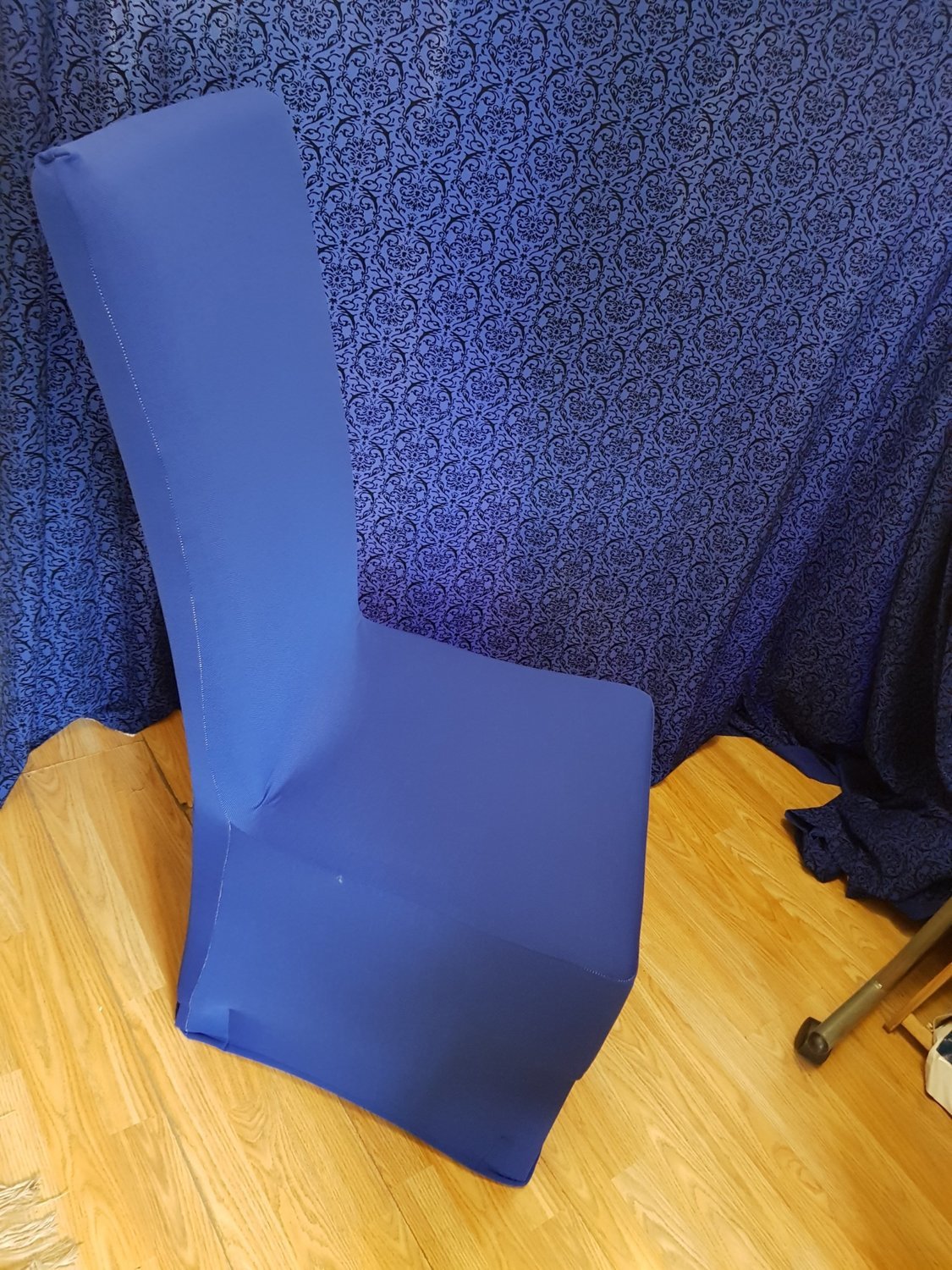Husa elastica slim confectionata din &quot;lacoste&quot;