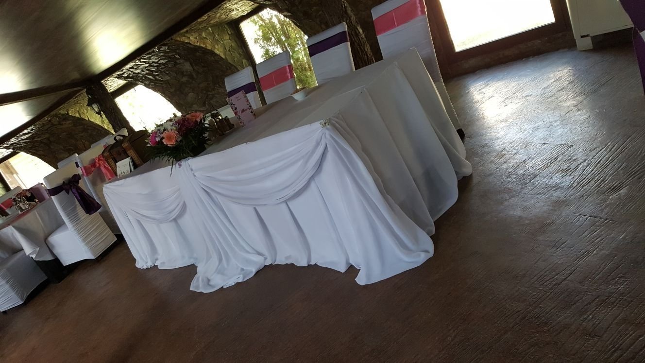 Fusta voal pentru masa  finalizata in pliuri