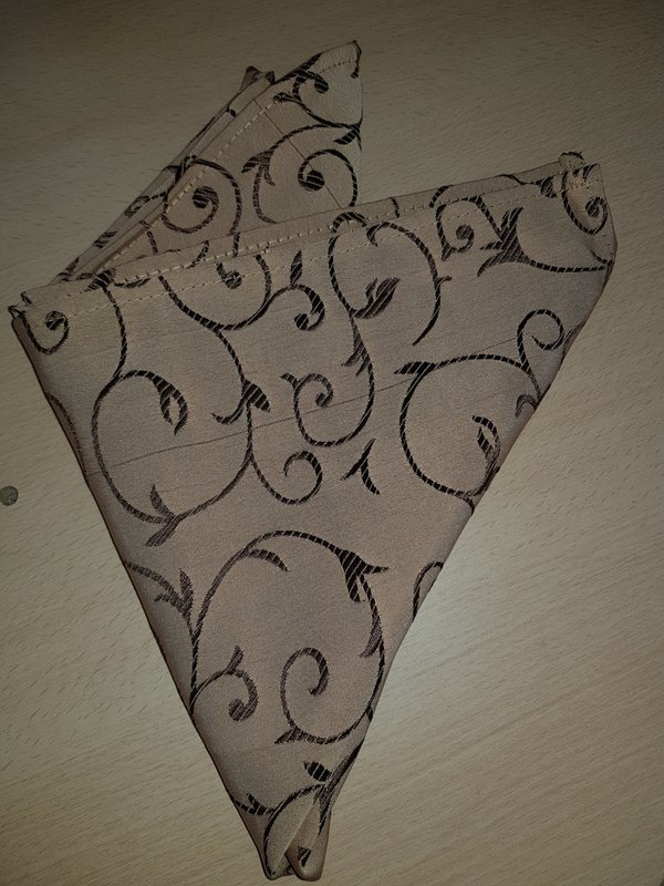Servet 40x40 bej&maro