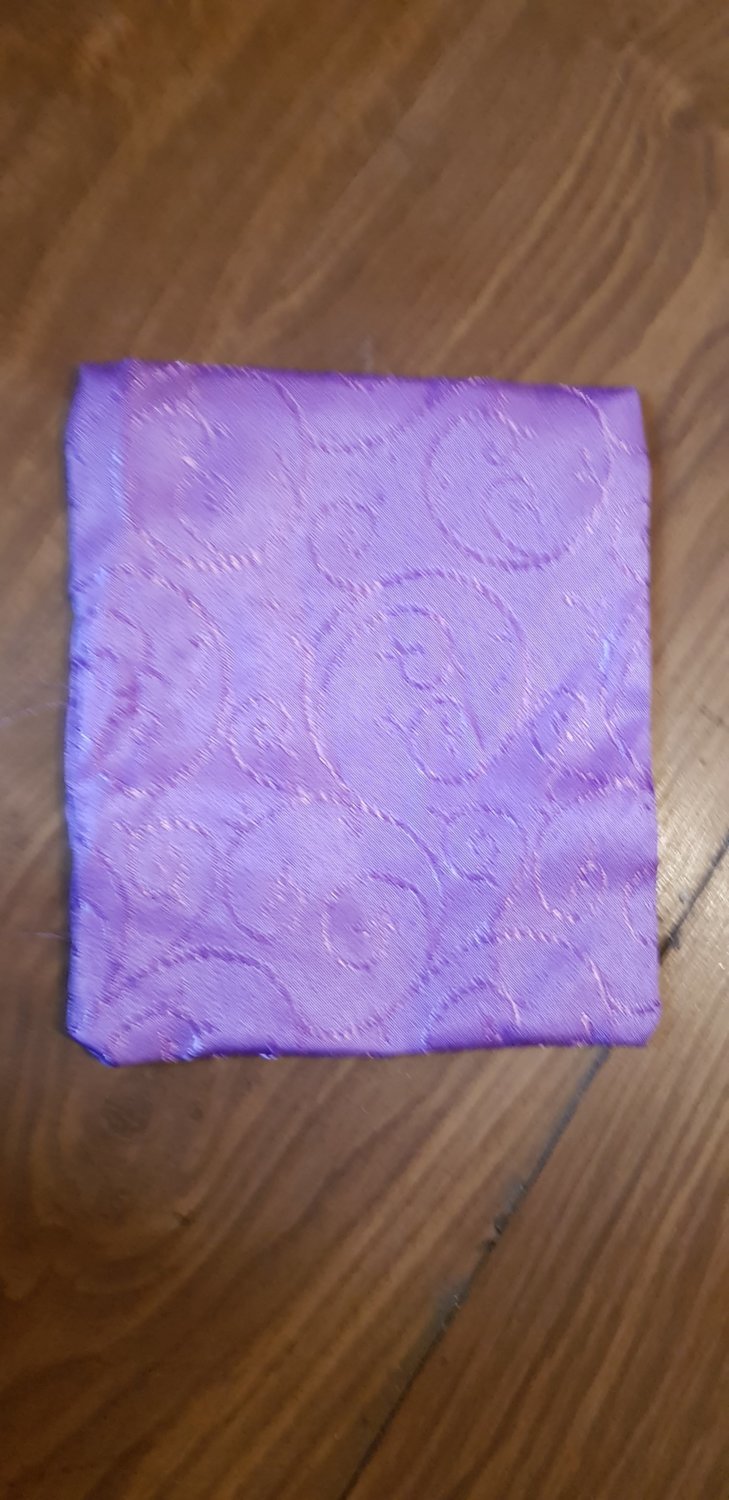 Papion brocart lila