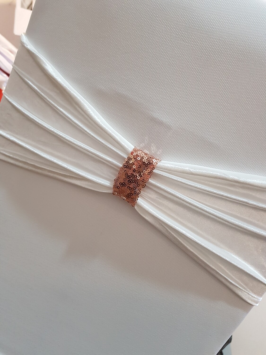 Esarfe elastice catifea alba cu inel somon