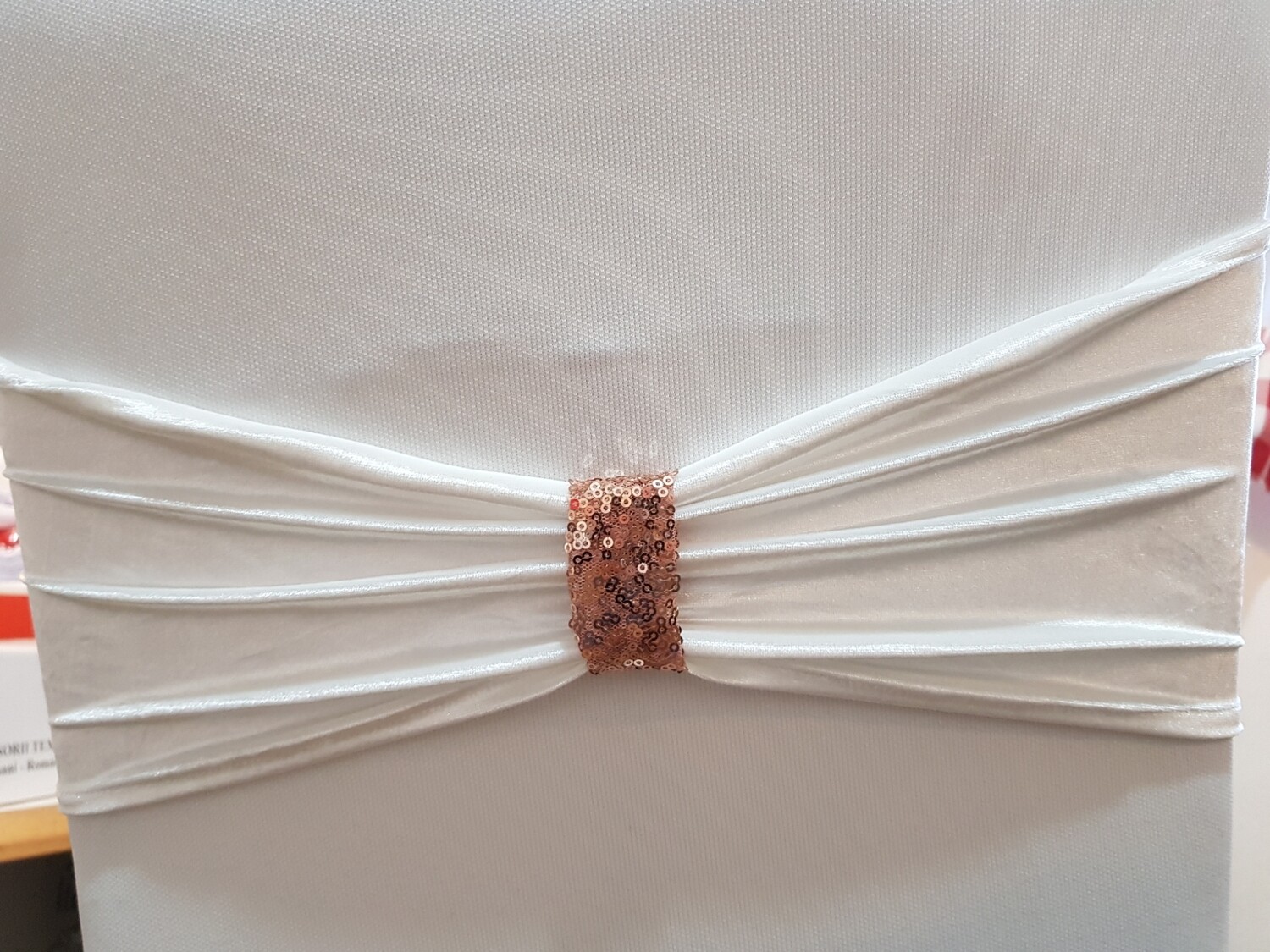 Esarfe elastice catifea alba cu inel somon