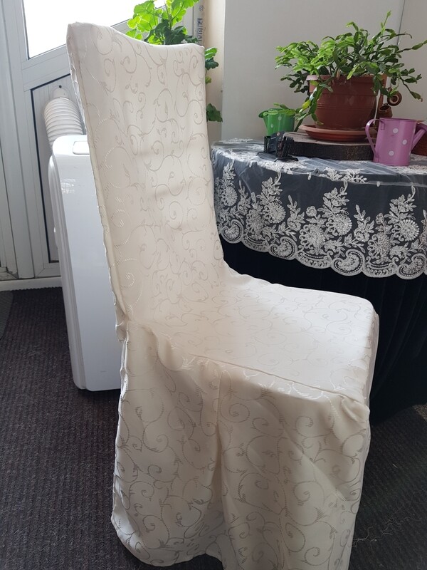 Huse brocard ivory crem Huse brocard ivory crem