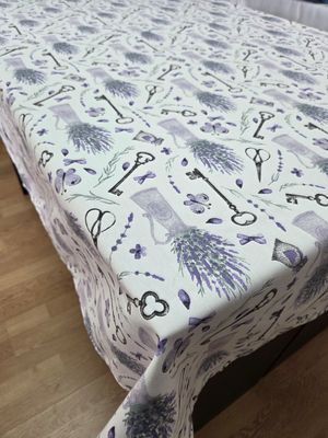 Față de masă cu lavandă, țesătură impermeabilă