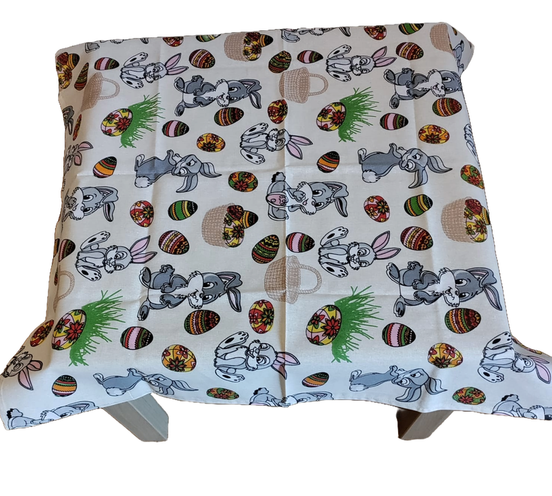 Față de masă Sărbători Pascale, fundal crem Față de masă Sărbători Pascale, fundal crem