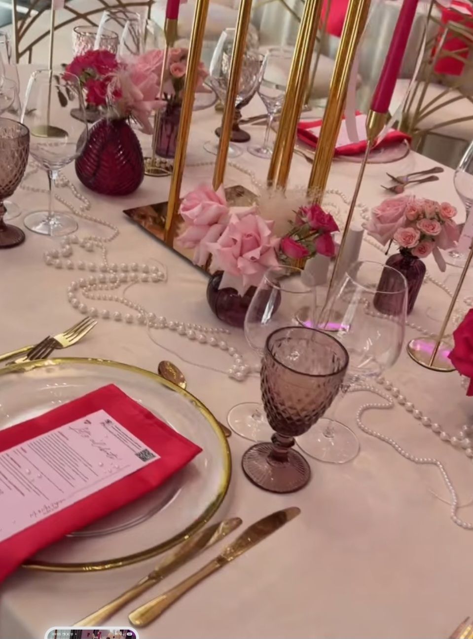 Șervete brocart satinat roz fucsia