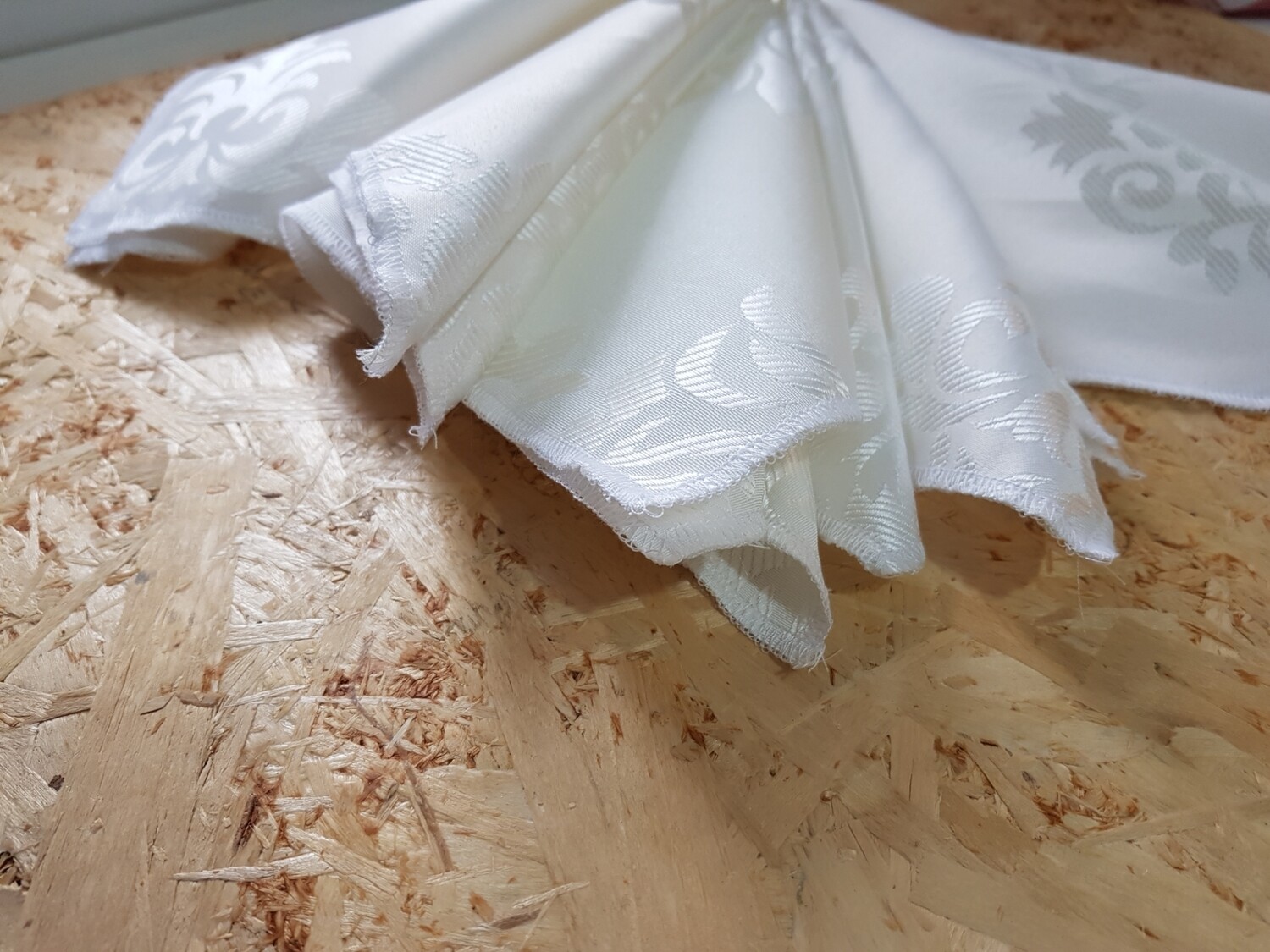 Servet brocart ivory model Spania