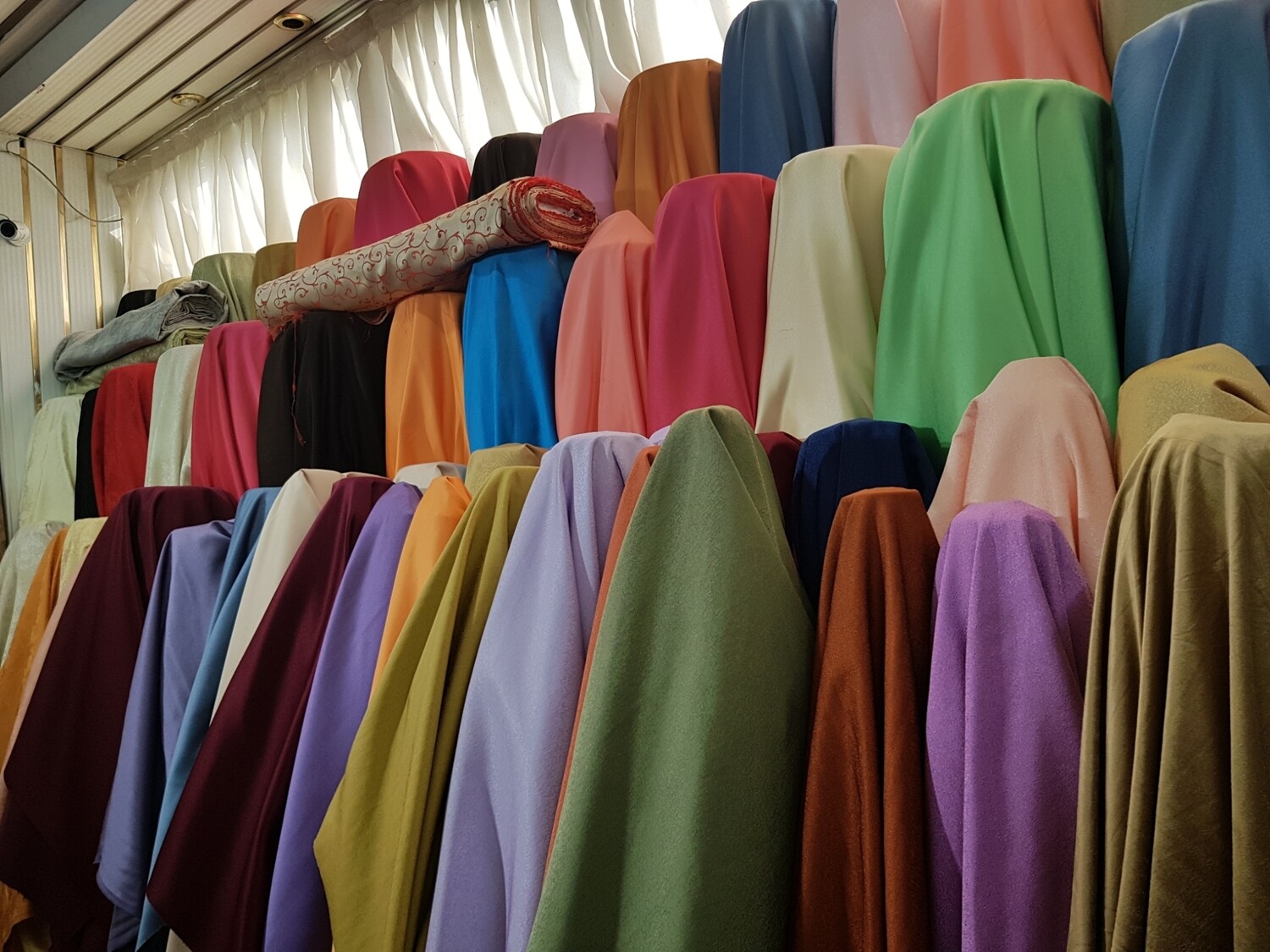 Fata masa damasc (min 80% bbc) fara model