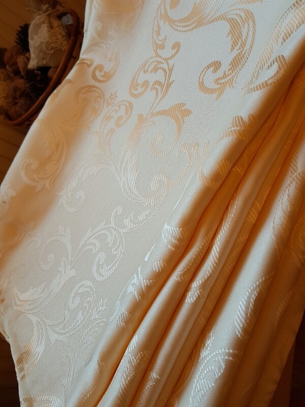 Traversa masa 49x248 cm brocart ivory-crem