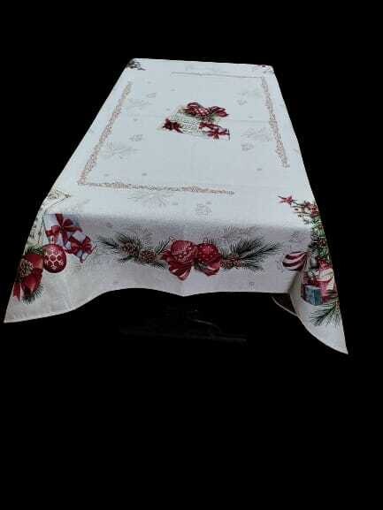 Fata masa tip goblen - portativ 140x180 cm Fata masa tip goblen - portativ 140x180 cm