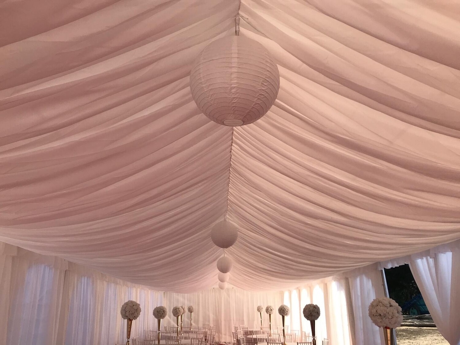 Drapaj complet cort cu lățimea de 4m, realizat din căptușeală