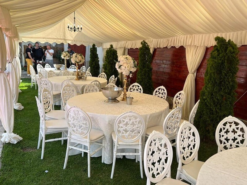 Drapaj complet cort cu lățimea de 4m, realizat din căptușeală Drapaj complet cort cu lățimea de 4m, realizat din căptușeală