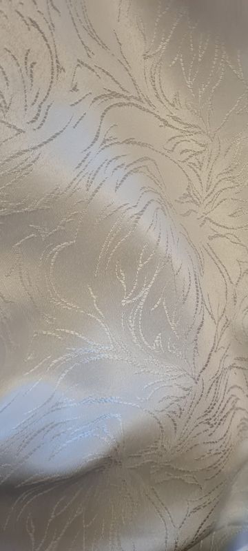 Fețe de masa rotunde, diametrul 330 cm, brocart alb