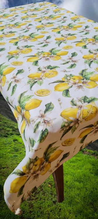 Față de masă țesătură impermeabila- model lămâie