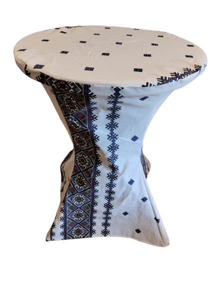 Husa masa realizată din bumbac cu imprimeu tradițional