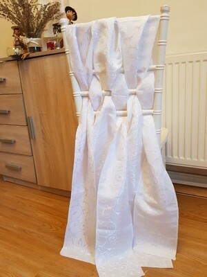 Eșarfe 20x200 cm brocard alb model melci / cerculețe