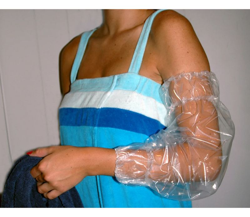 ShowereeZ - PICC Line - Arm Cuff