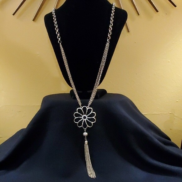 LOFT Floral Rhinestone Tassel Pendant Necklace #687