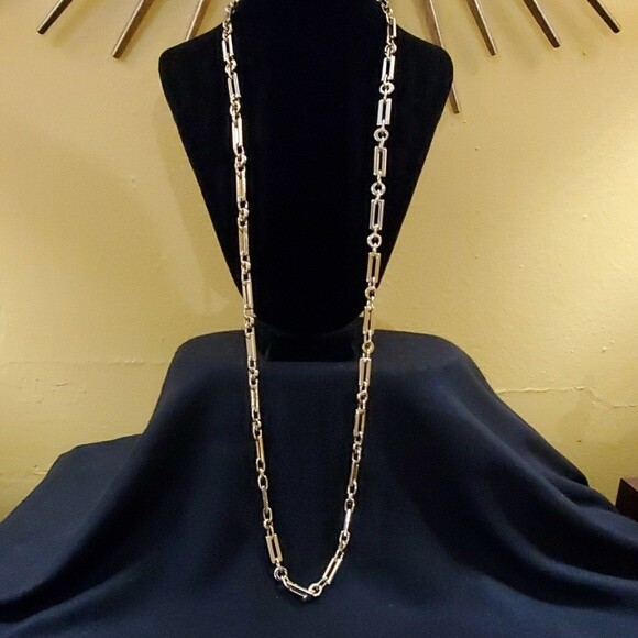 Ann Taylor Goldtone Chainlink Necklace #682