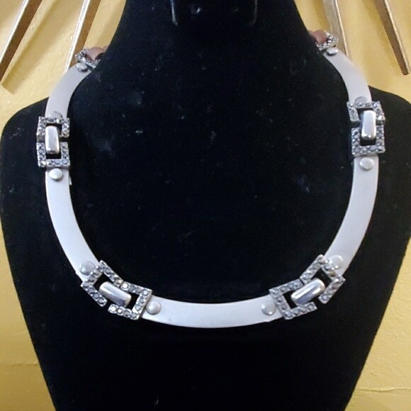 Ann Taylor Silvertone Choker Necklace #660