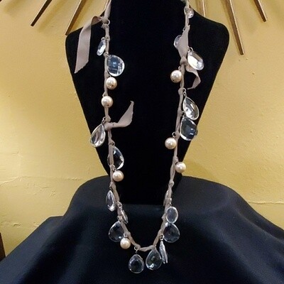 LOFT Beige Ribbon Teardrop Necklace #611