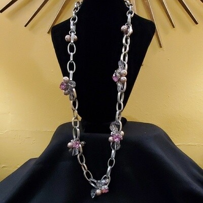 LOFT - Chunky Cluster Rhinestone Necklace #602