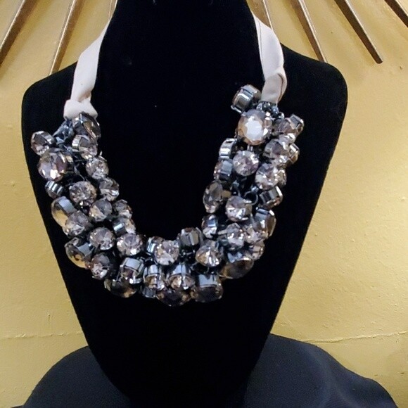 LOFT Amber Cluster Rhinestone Necklace #595