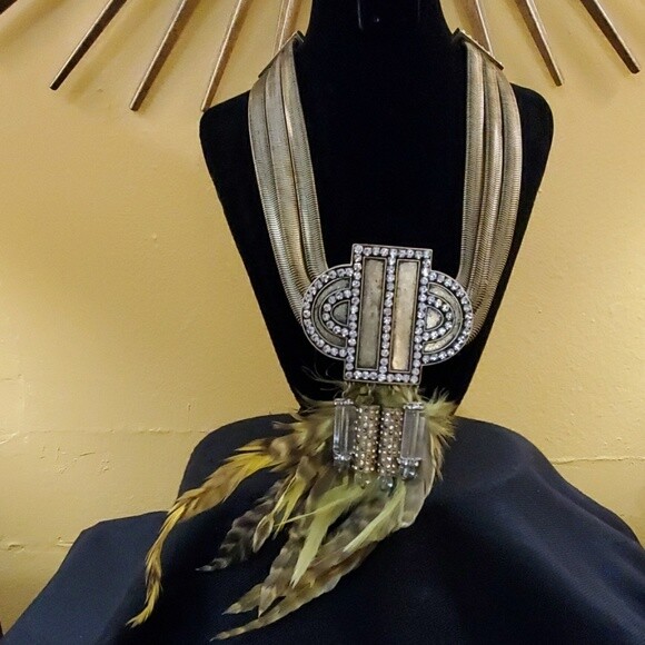 LOFT Feather Rhinestone Statement Necklace #668