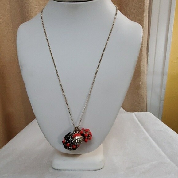Ann Taylor Cabochon Pendant Necklace #606