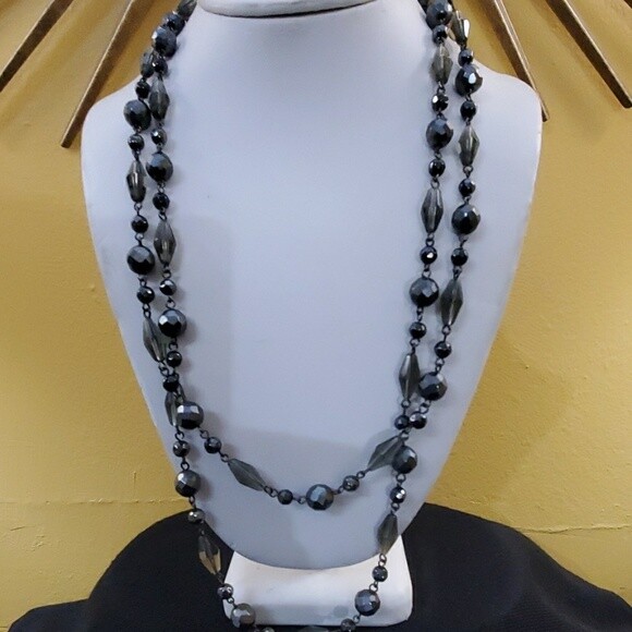 Ann Taylor Charcoal Grey Beaded Necklace #572