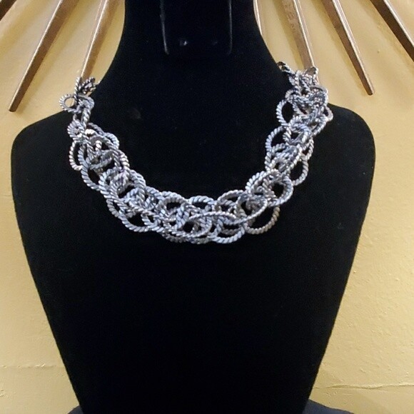 LOFT Chunky Silver Chainlink Necklace #566