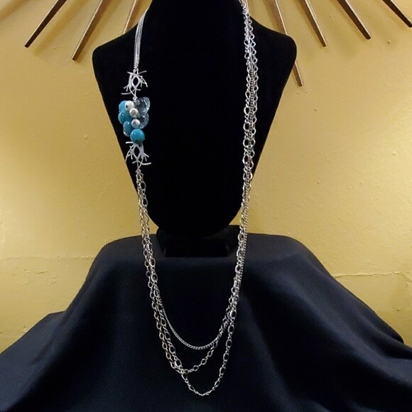 LOFT Teal Cluster Pendant Necklace #545