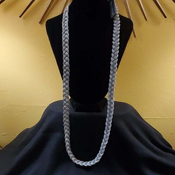 Ann Taylor Mesh Braid Necklace #395