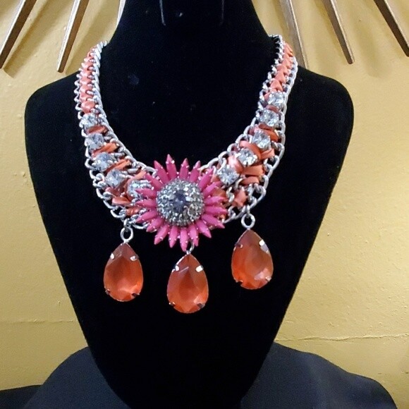 LOFT Chunky Pink Floral Rhinestone Necklace #801
