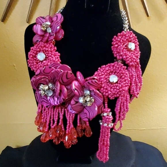 LOFT Hot Pink Chunky Seed Bead Necklace #345