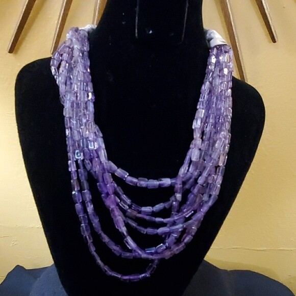Ann Taylor Purple Bead Necklace #318