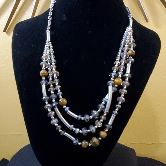LOFT Silver/Brown Bead Necklace #190