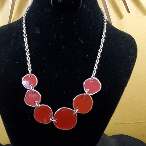 Ann Taylor Red Hammered Disc Necklace #146