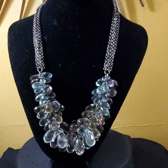 LOFT Green Cluster Bead Ribbon Necklace #164