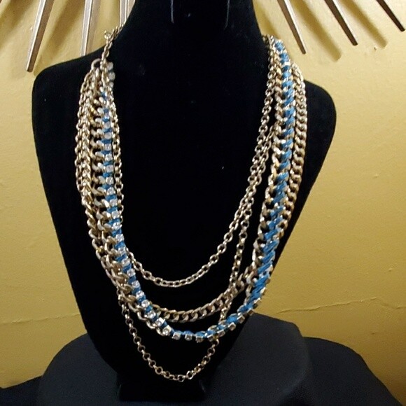 Ann Taylor Gold Multi Chainlink Necklace #151