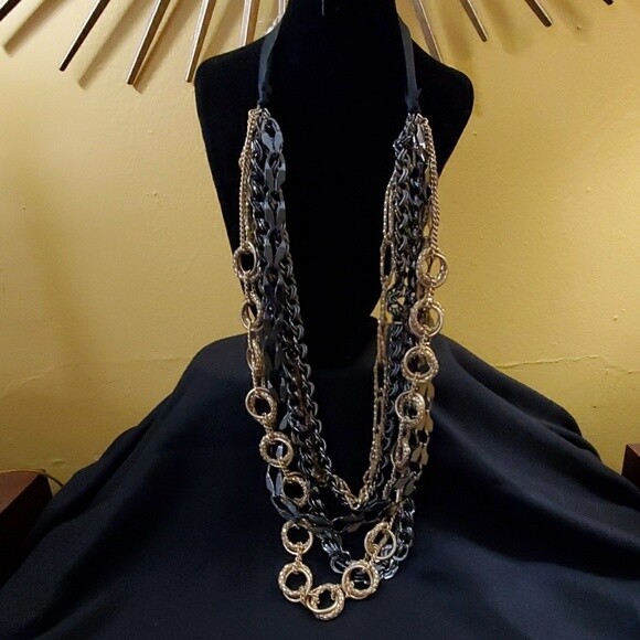 Ann Taylor Multistrand Chainlink Necklace #38