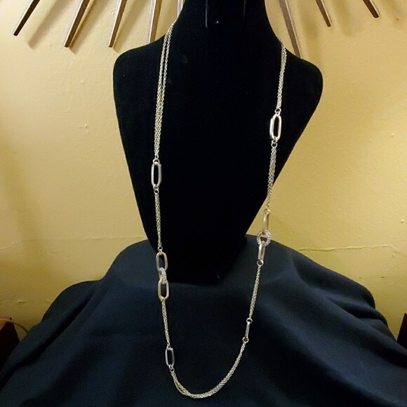 Ann Taylor Goldtone Chainlink Necklace #47