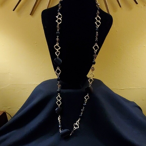 Ann Taylor Brushed Gold / Brown Bead Necklace #103