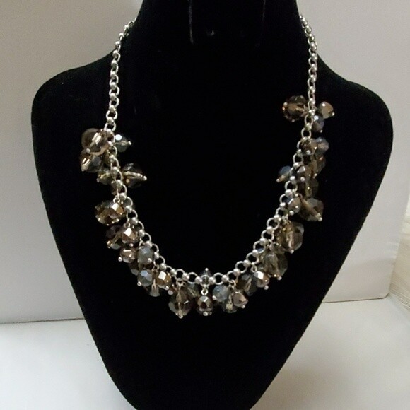 Ann Taylor Silvertone Cluster Necklace #32