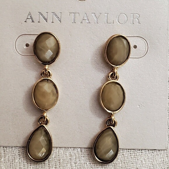 Ann Taylor Dangle Bead Earrings #490