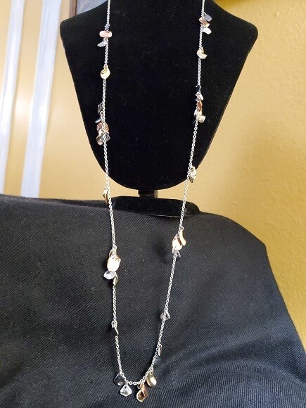 LOFT Tri-Color Dangle Discs Necklace #813