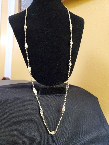 Ann Taylor Peach Rhinestone Bead Necklace #812