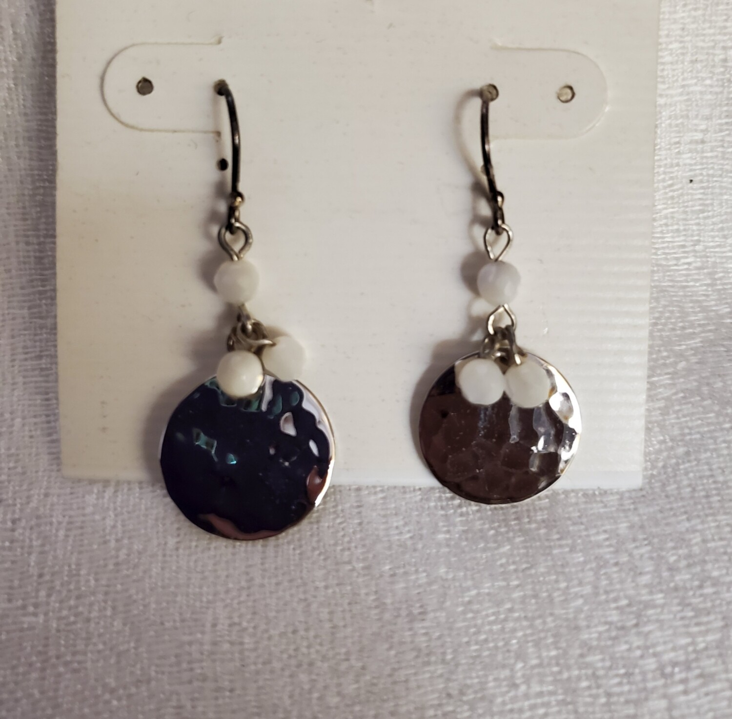 Silvertone Disc White Bead Earrings #843
